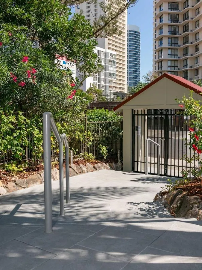 Trickett Gardens Holiday Inn Χρυσή Ακτή Ξενοδοχείο με διαμερίσματα